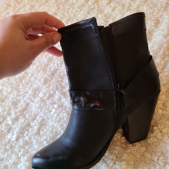 Black booties shoes Women's size 10 - Picture 4 of 11
